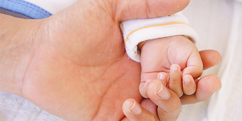 نجاح جراحة في المريء لرضيع بعمر أقل من يومان بمستشفى المواساة بالدمام